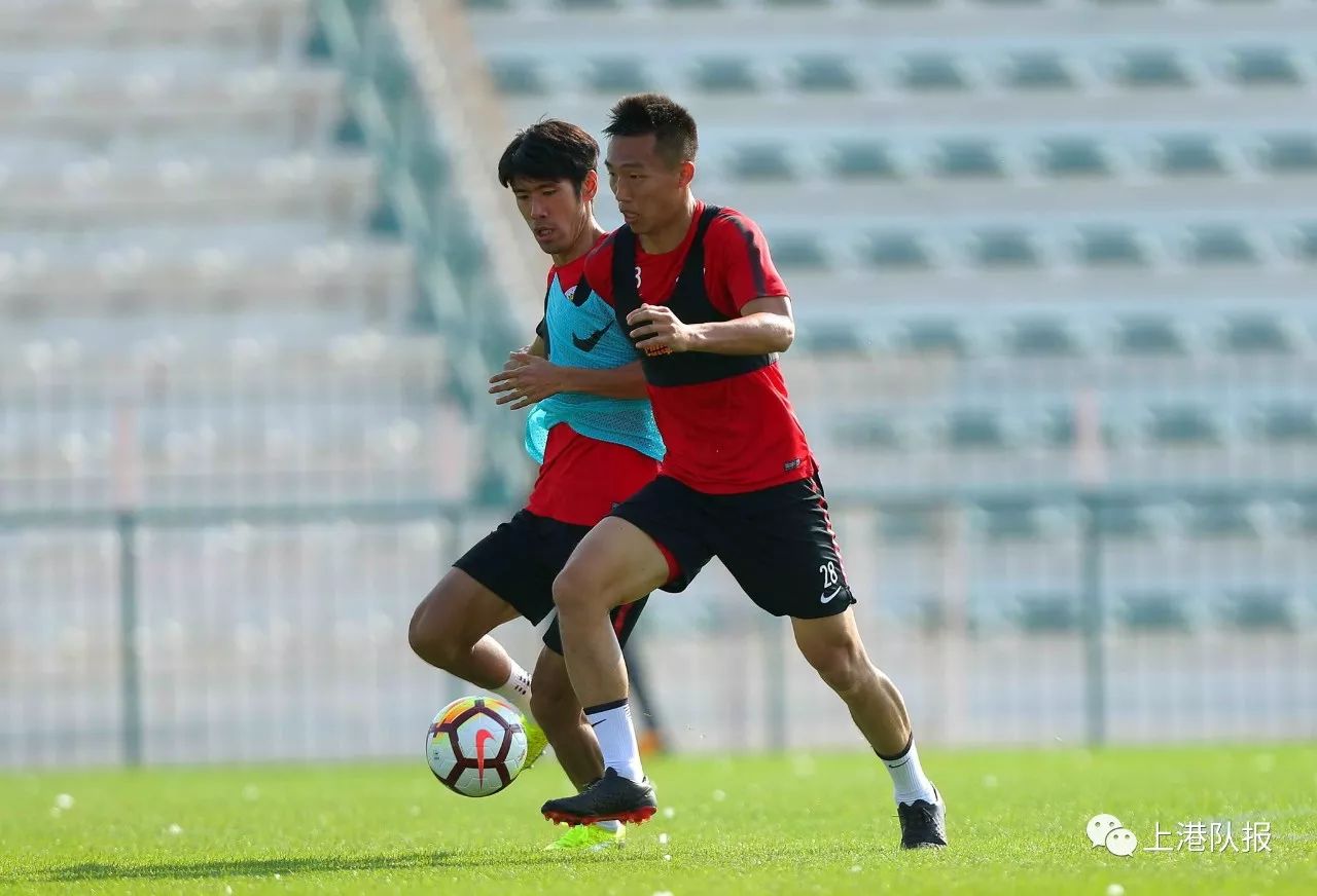 包含欧超杯今夜再迎强敌，新疆广汇强势反弹，主帅态度：话题不断，身体对抗强度拉满的词条