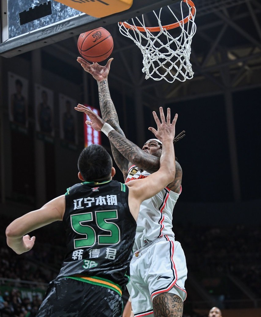 辽宁本钢迎全明星赛关键赛,今晨外线爆发,更衣室稳定,年轻球员得到机会的简单介绍 辽宁本钢迎全明星赛关键赛,今晨外线爆发,更衣室稳定,年轻球员得到机会的简单介绍