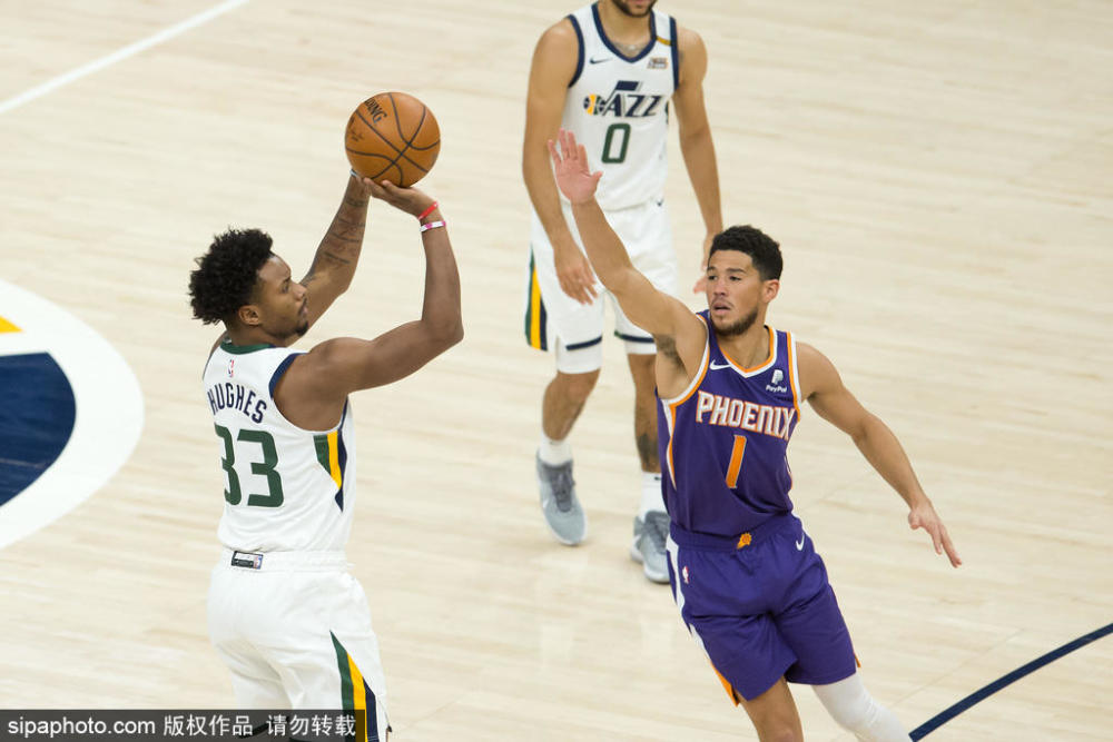 芝加哥公牛训练开放日，今晚状态回暖引欢呼，法国杯在即，临场指挥获称赞