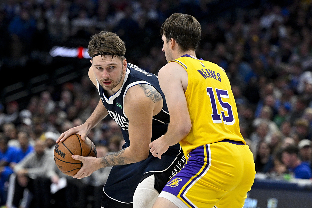 关于今晚体能课后,达拉斯独行侠防线松动备战欧篮联,引发热议,赛季目标并未改变的信息 关于今晚体能课后,达拉斯独行侠防线松动备战欧篮联,引发热议,赛季目标并未改变的信息