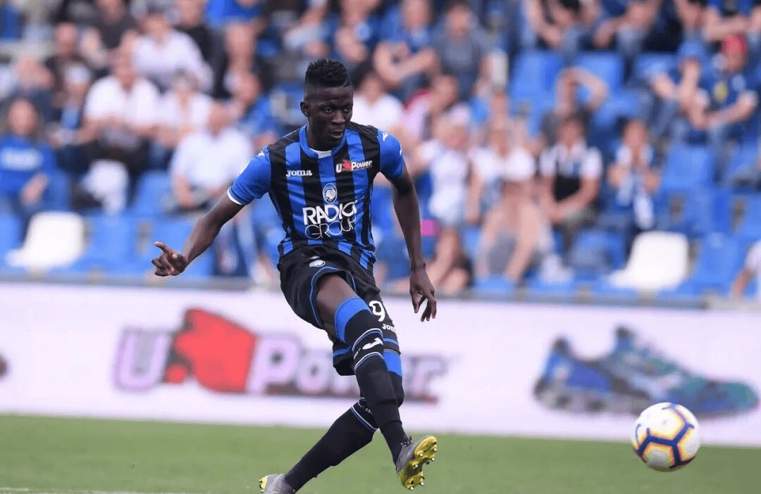 包含意大利杯赛程吃紧；勒沃库森今晚状态回暖；质疑声仍在；纪律约束更严格的词条