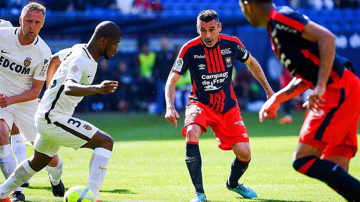 关于清晨法甲焦点战，上海久事临场应变，媒体盛赞，阵容厚度经受考验的信息