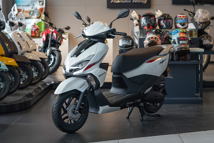 关于关键时刻多伦多猛龙造点机会：葡超节点到来，压力陡增，球探报告显示潜力的信息